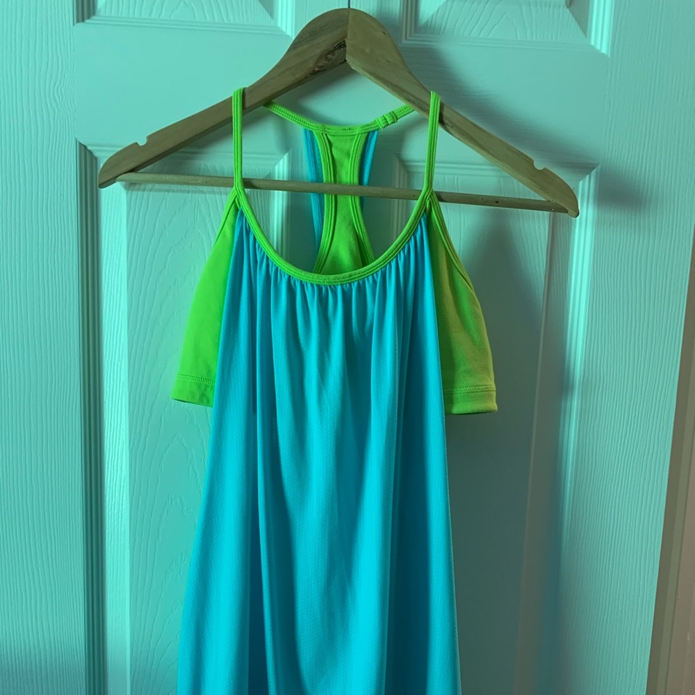 Lululemon no limits tank